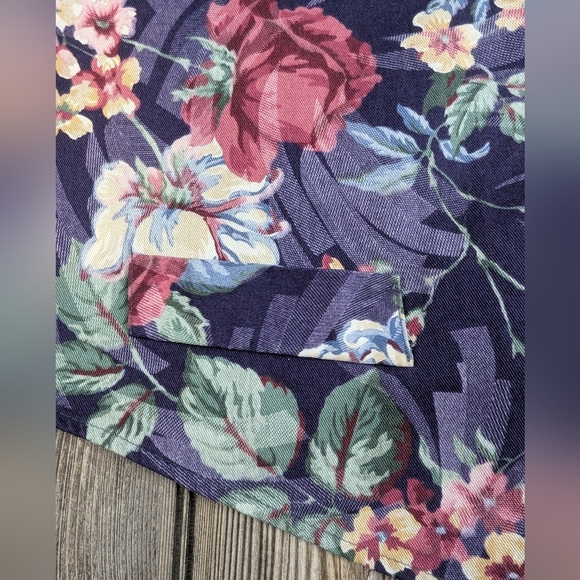 Orvis Vintage Floral Vest In Large Purple Pink Green Buckle In Back - Picture 4 of 9